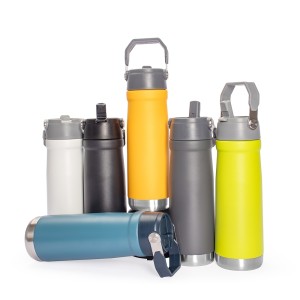 Garrafa Térmica 630ml PERSONALIZADA Inox    Personalizada no laser Em caso de compra unitária ou abaixo de 10 unidades, consulte um vendedor